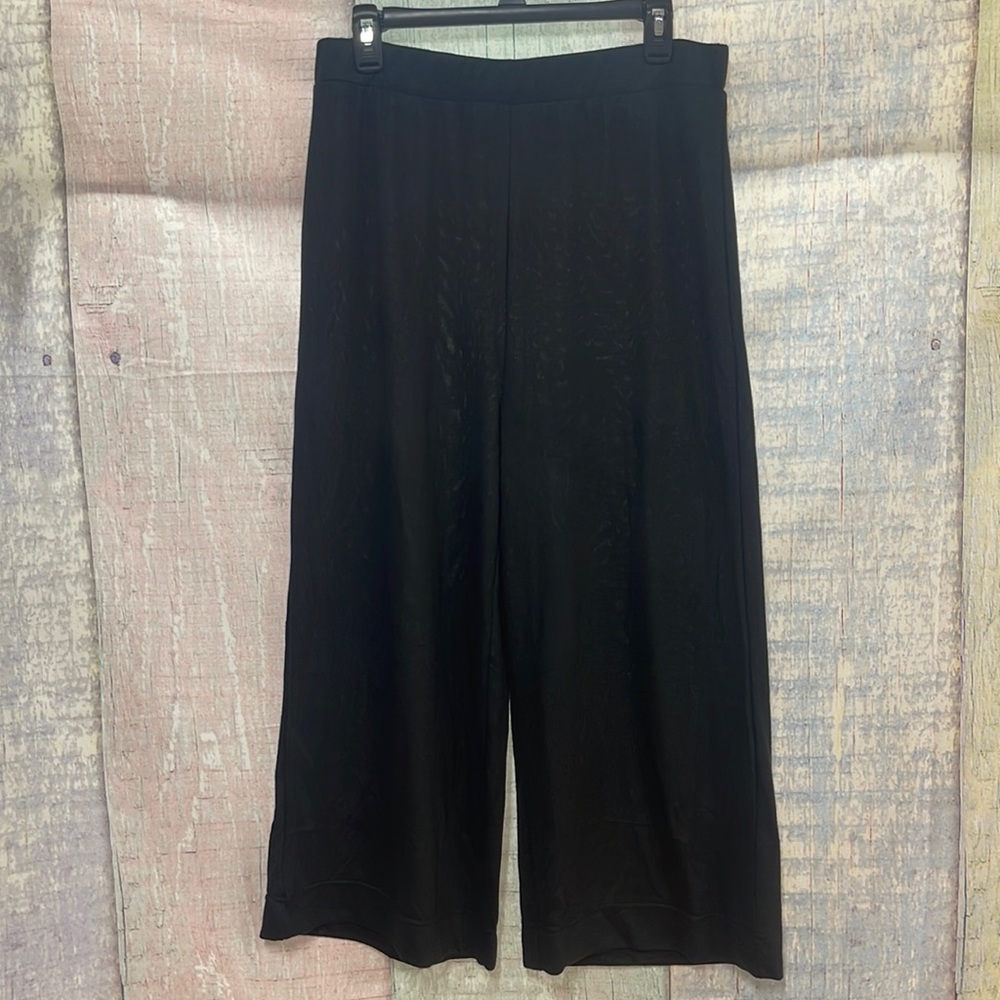 - Brand new Woman’s Madison Park - Signature lounge pants. Size Large.